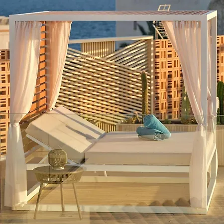 Hotel Chiquita - Adults Only - Over 12