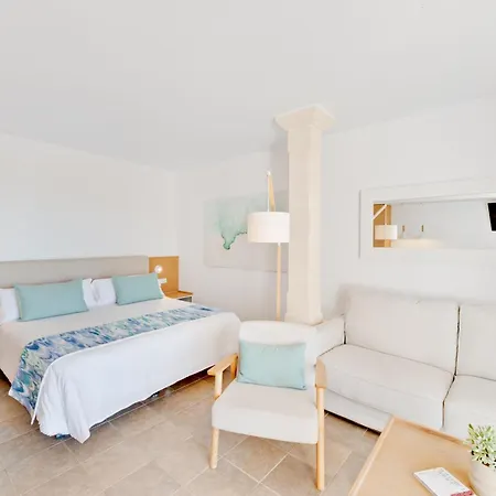 Chiquita - Adults Only - Over 12 Hotel