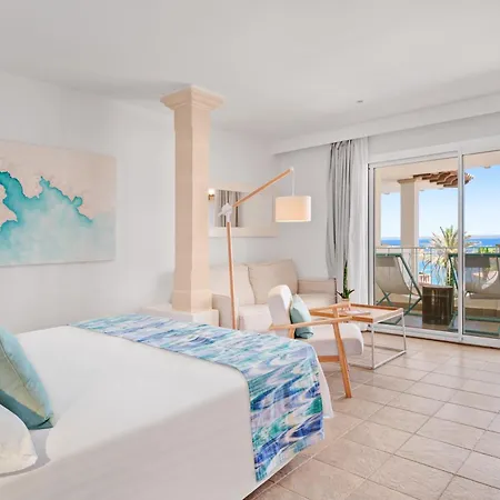Chiquita - Adults Only - Over 12 Hotel